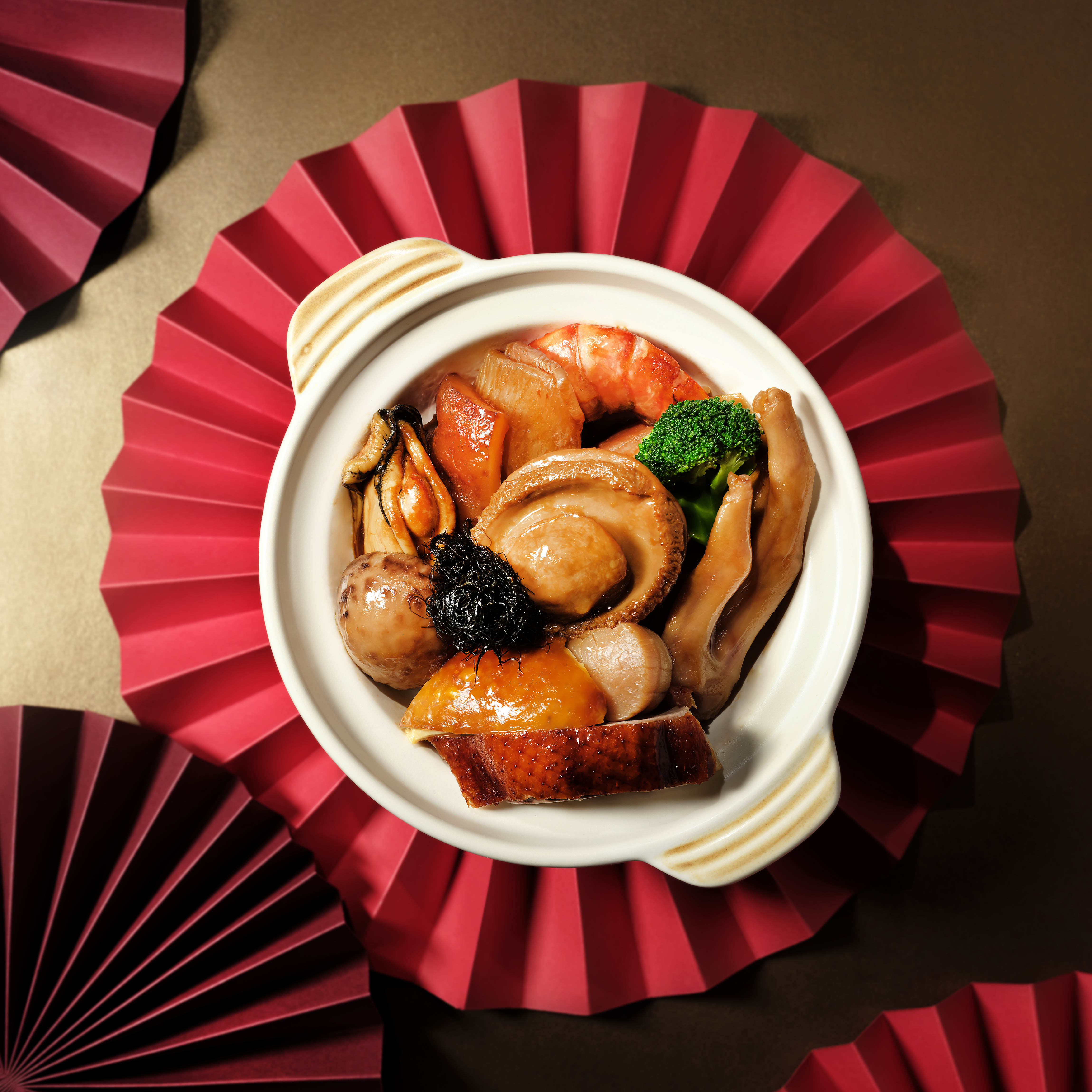 香港麗思卡爾頓酒店經典冬日盆菜