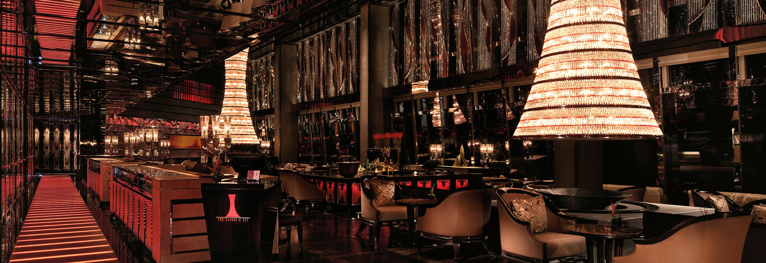 The Lounge & Bar